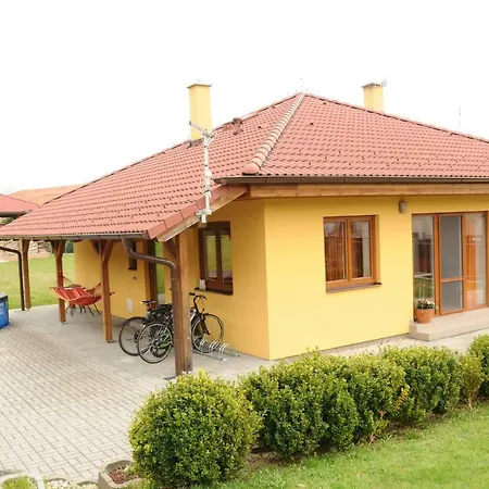 アパート Apartman U Kadlecku Nové Hrady