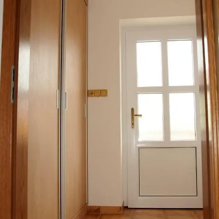 Apartman U Kadlecku アパート *